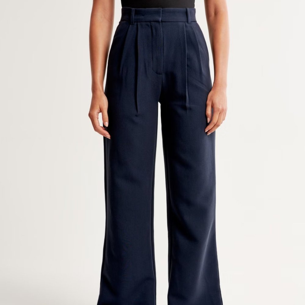NWT Navy A&F Sloane Tailored Pant 27S